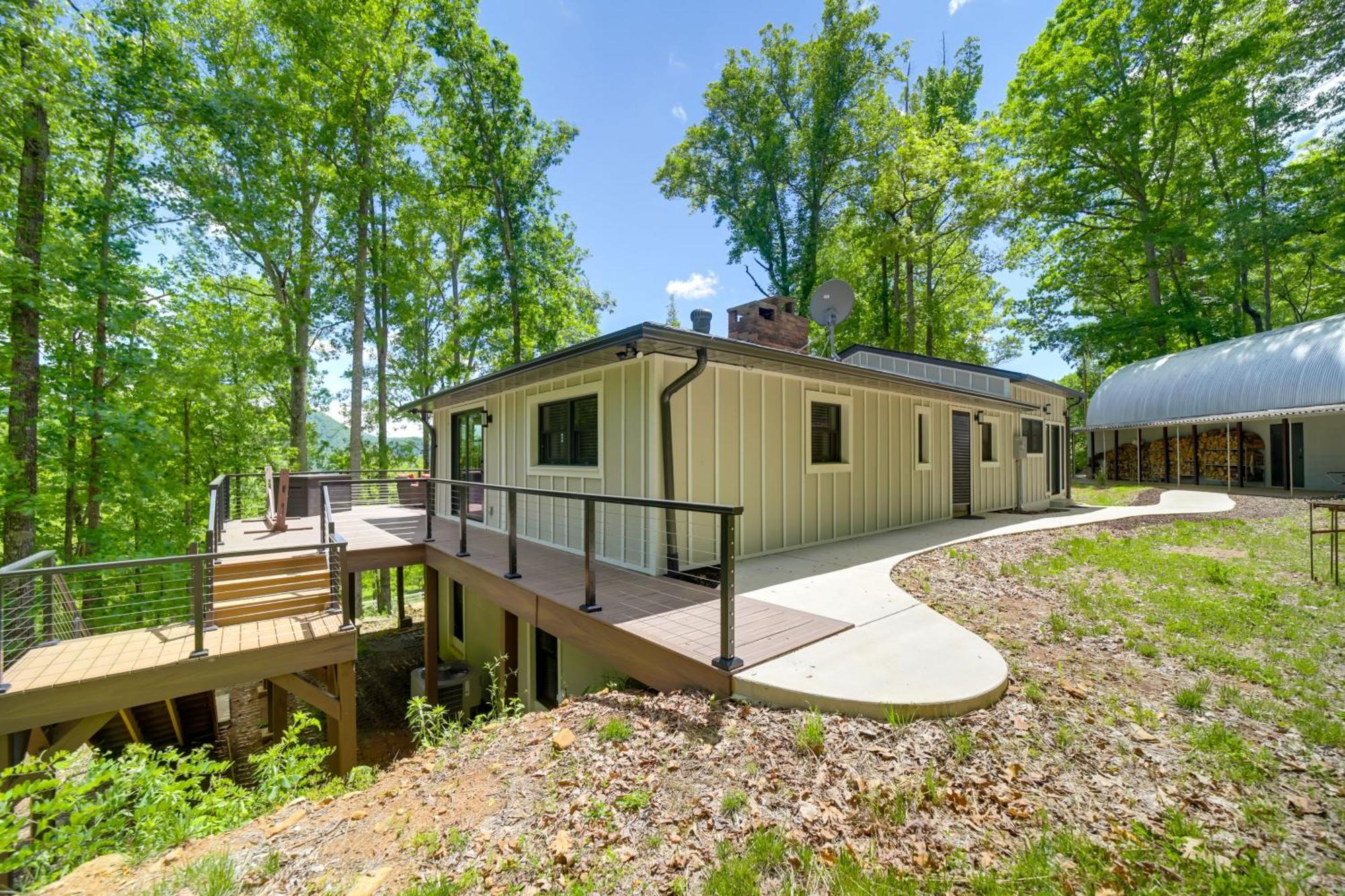 Remote Smoky Mtn Escape With Views And Trail Access! Villa Cullowhee Dış mekan fotoğraf